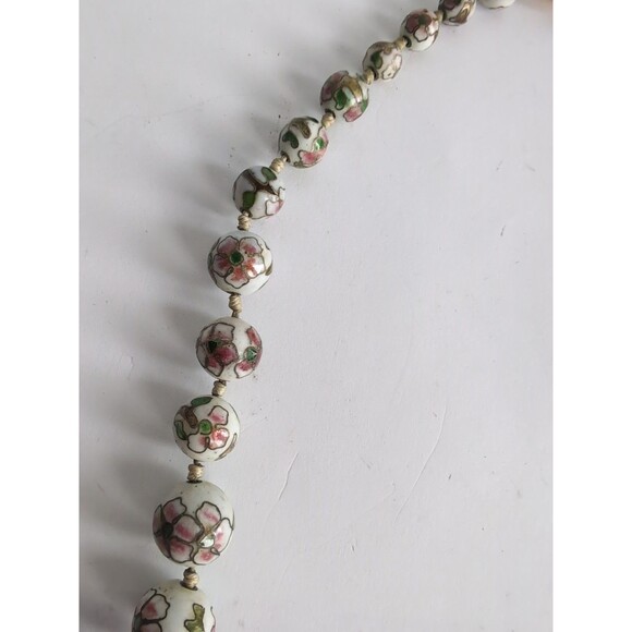VTG Chinese White Pink Cloisonne Paint Style Knotted Glass Bead 27" Necklace - Picture 4 of 14